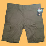 (New With Tags) Dickies Womens Plus Ripstop Cargo Shorts - size 2 - Military Green - Relaxed Fit - 9" Inseam
