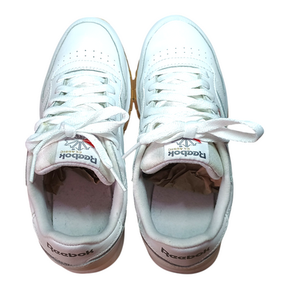 Reebok Classic "White Gum" | Big Kids US 5 or Women's US 6.5