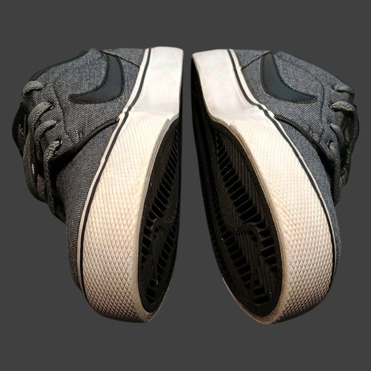 Nike Toki Low Canvas GS Black Cool Grey Shoes 631558-005 Size 4Y