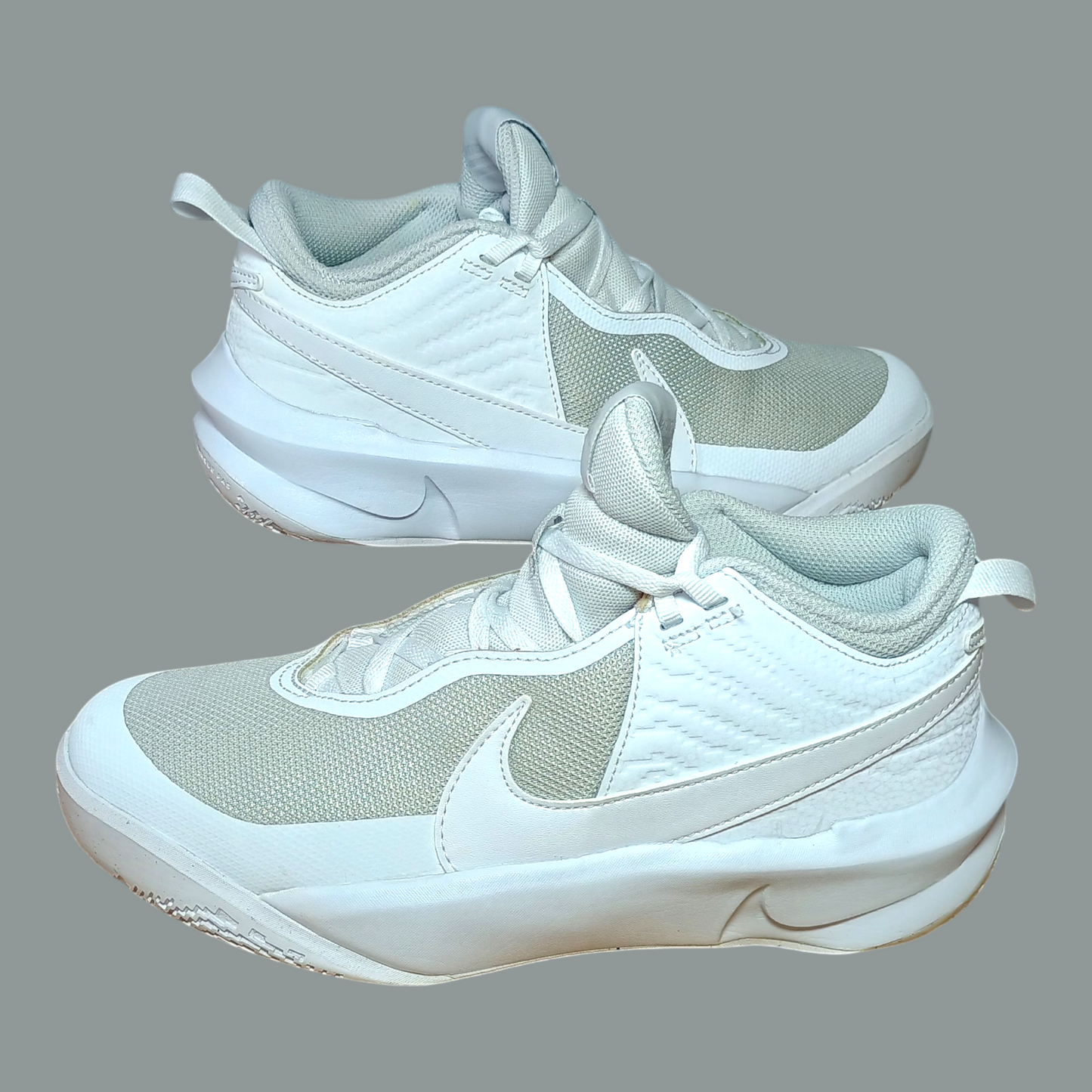 Nike Team Hustle D 10 | Kids US 6Y | CW6735-101