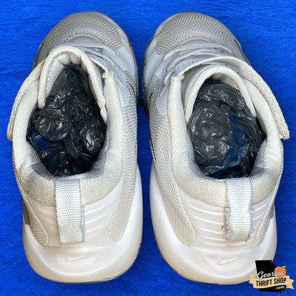 Nike IsoFly GS | Size 13C - Little Kids Youth Basketball Shoes | FQ7670-100