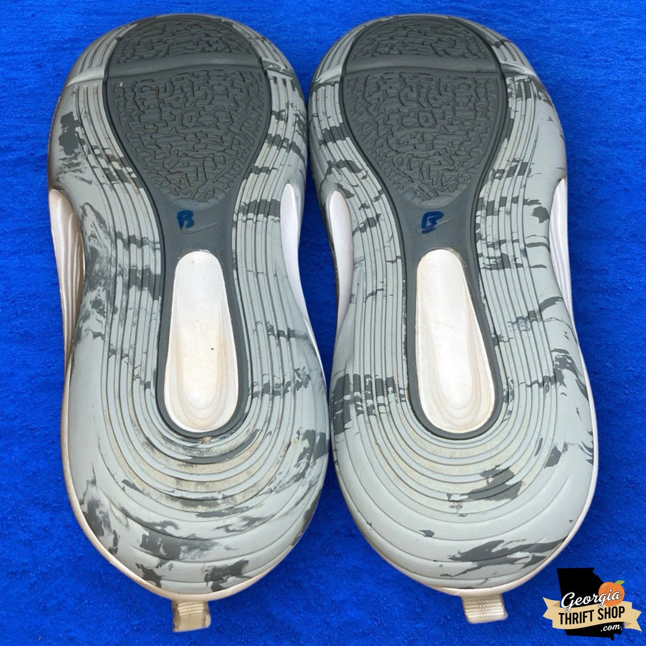 Nike IsoFly GS | Size 13C - Little Kids Youth Basketball Shoes | FQ7670-100